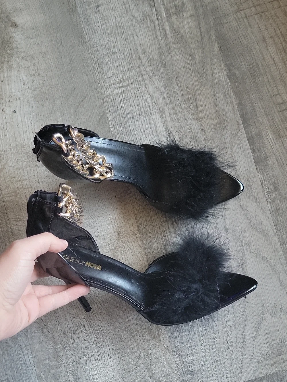 Fashion Nova Size 11 Amalia Chain Heels